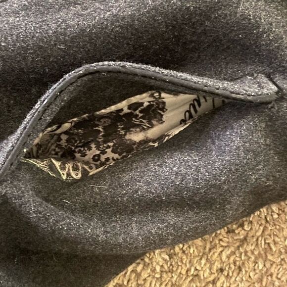 Guess Gray Wool Blend Toggle Closure Pea Coat. Size Small. - Picture 7 of 12